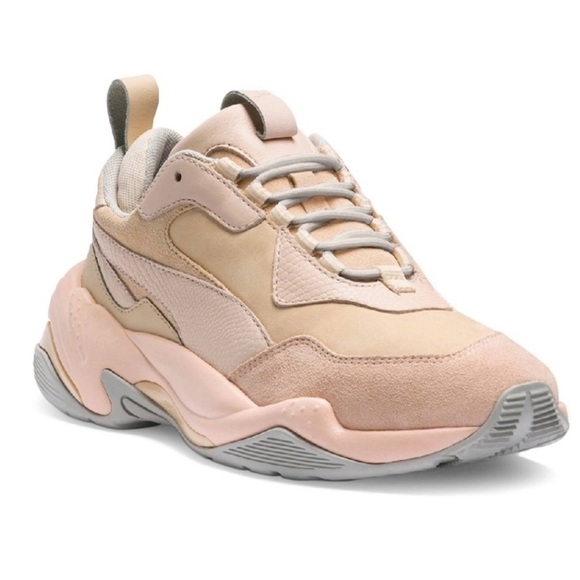 Shoes - Women's Beige Sneakers